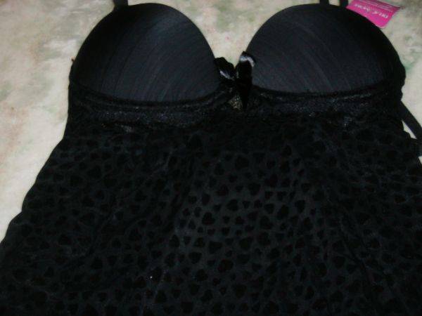 CAMISOLA EM RENDA E FIO DENTAL EM TACTEL E RENDA