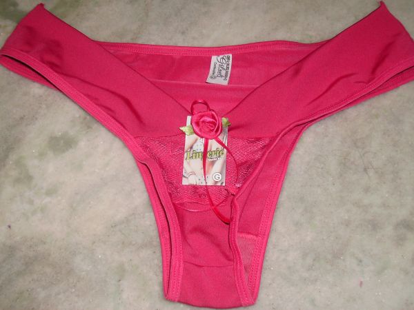TANGA EM TACTEL E RENDA